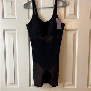 Honeylove Mid Thigh Bodysuit with Mesh Details in Runway